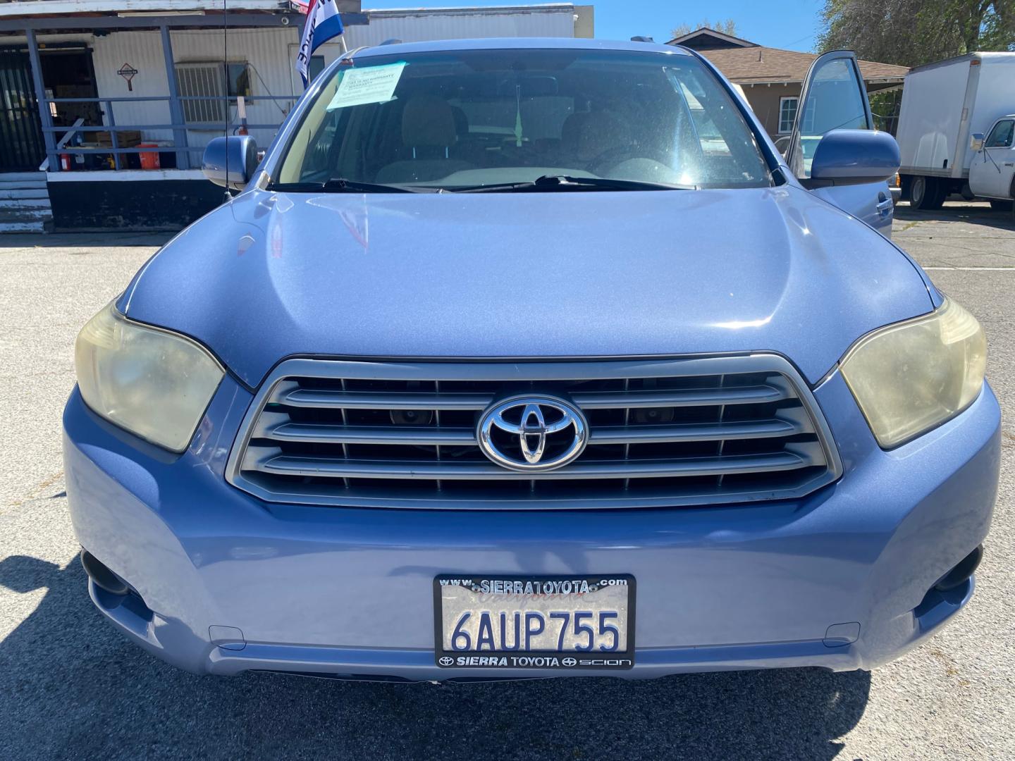 2008 Toyota Highlander Base 4WD (JTEES41A682) with an 3.5L V6 DOHC 24V engine, 5-Speed Automatic Overdrive transmission, located at 44356 Date Ave., Lancaster, CA, 93534, (661) 945-6555, 34.688919, -118.139374 - Photo#0